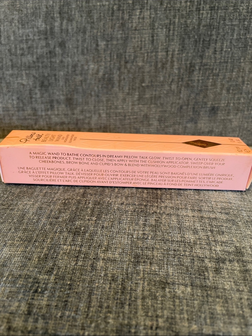 New Pillow Talk Beauty Light Wand easy highlighter by Charlotte Tilbury - Picture 2 of 4